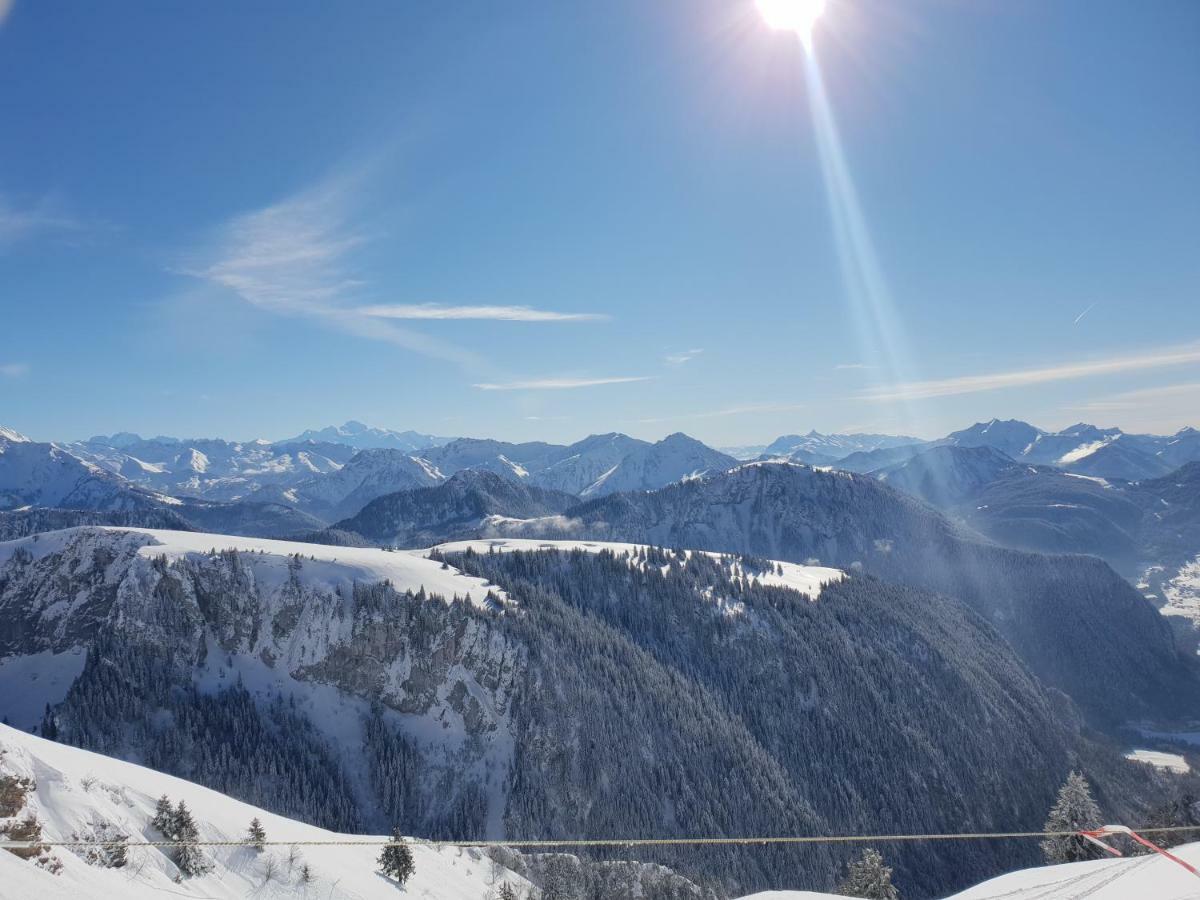 Entre Lac Et Montagnes แบร์เนซ์ ภายนอก รูปภาพ